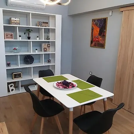 Urban House Aiolou Athene